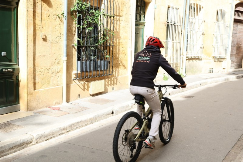 l’hiver se termine à Aix en provence , pensez à la location de vélos chez AixBike