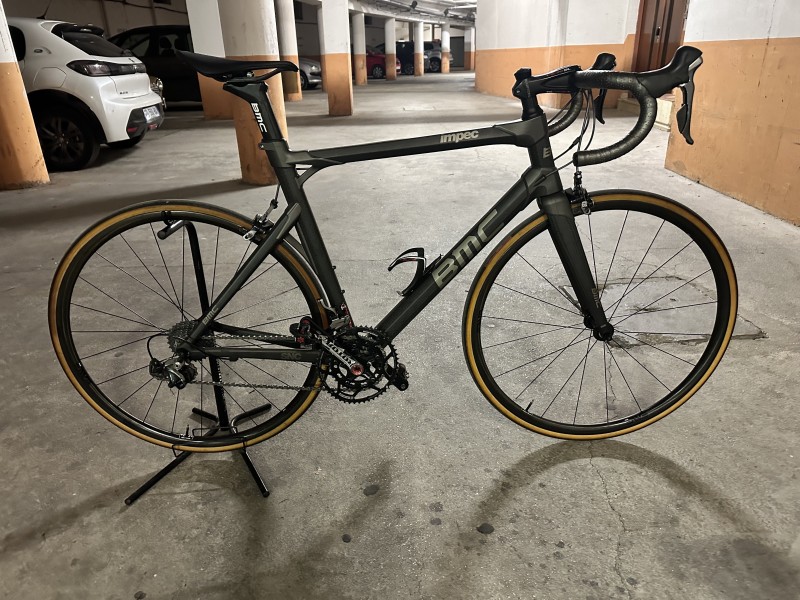 Quels sont les tarifs de location chez AixBike ?