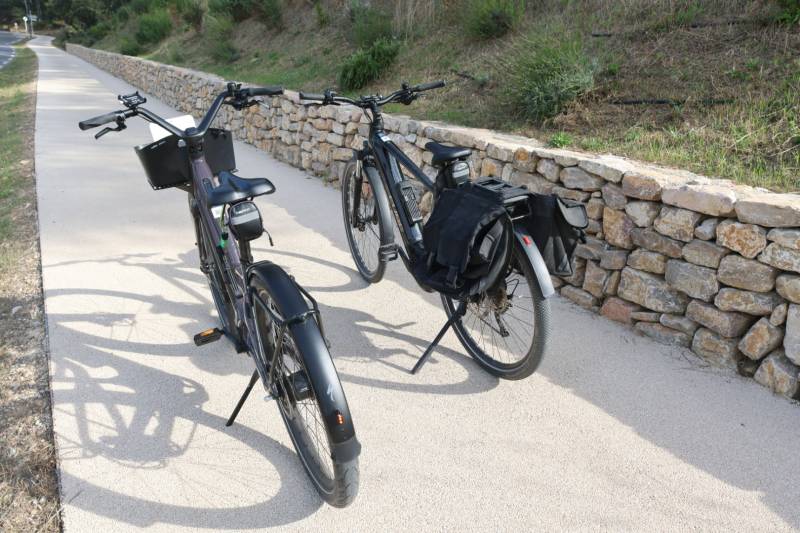 N’hésitez pas à prendre la piste cyclable.