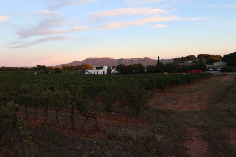 Espace événementiel, spécialisé dans les réceptions privées et professionnelles avec un cadre naturel unique Trets Domaine de La Pommé