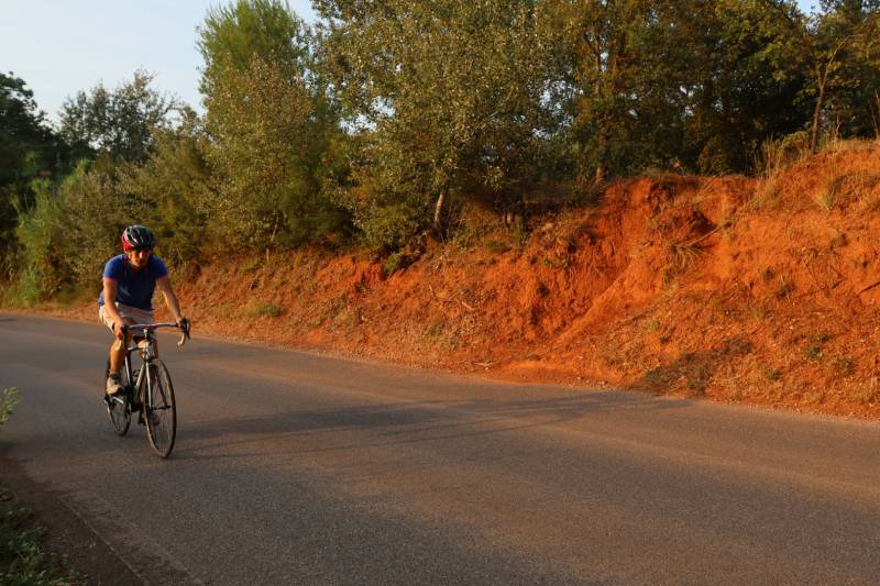 La plus belle route d’Aix en vélo musculaire loué chez AixBike