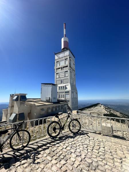 La montée du Mont Ventoux en VTT musculaire