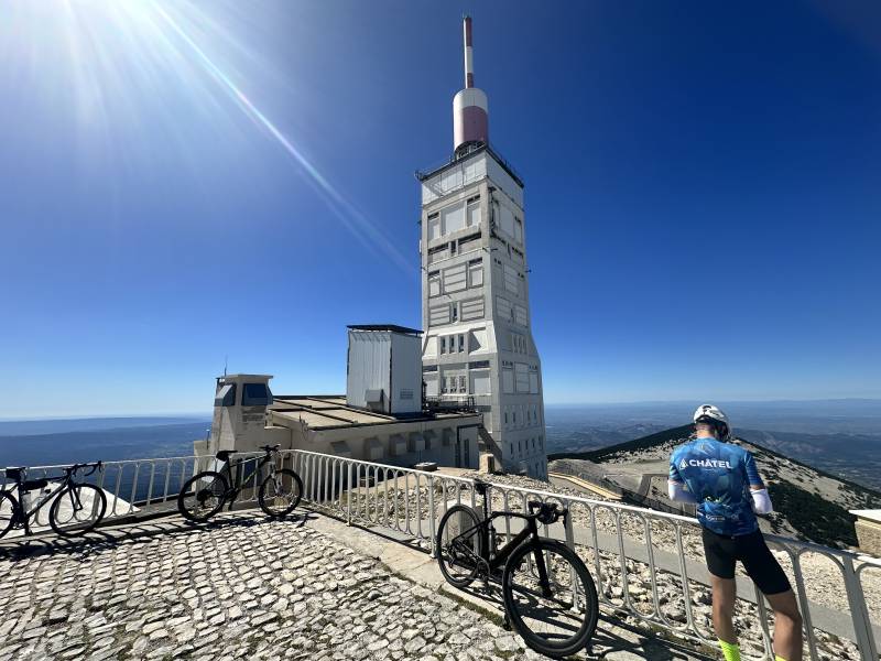La montée du Mont Ventoux en VTT musculaire